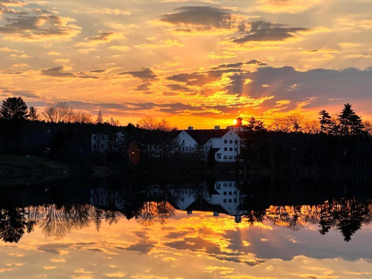 Welcome To The Lake Northwood Exteriör bild